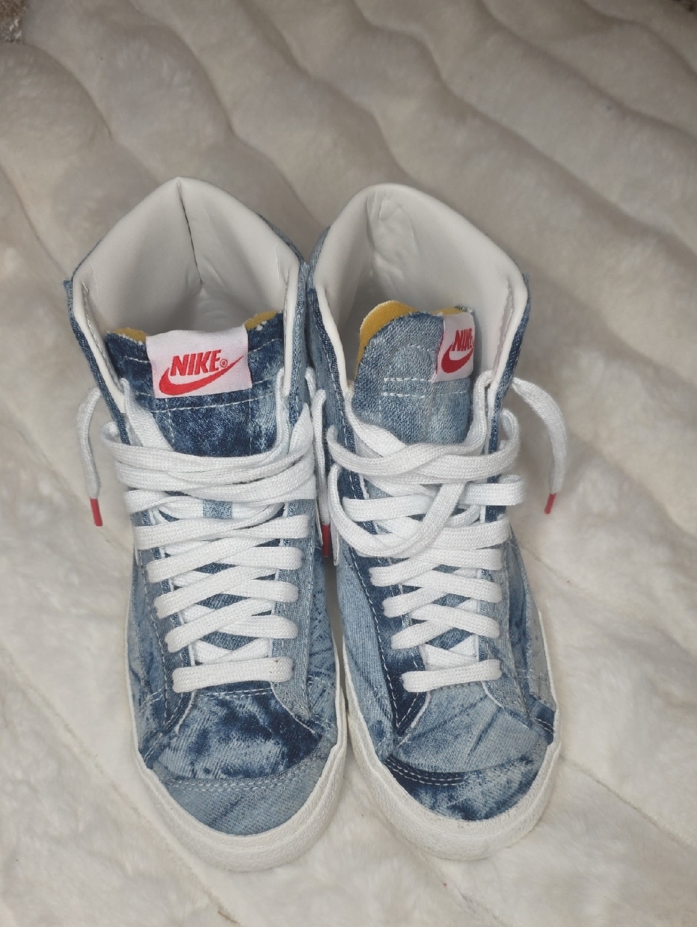 Nike Denim-Style High-Top Sneakers in Blue, White and Orange